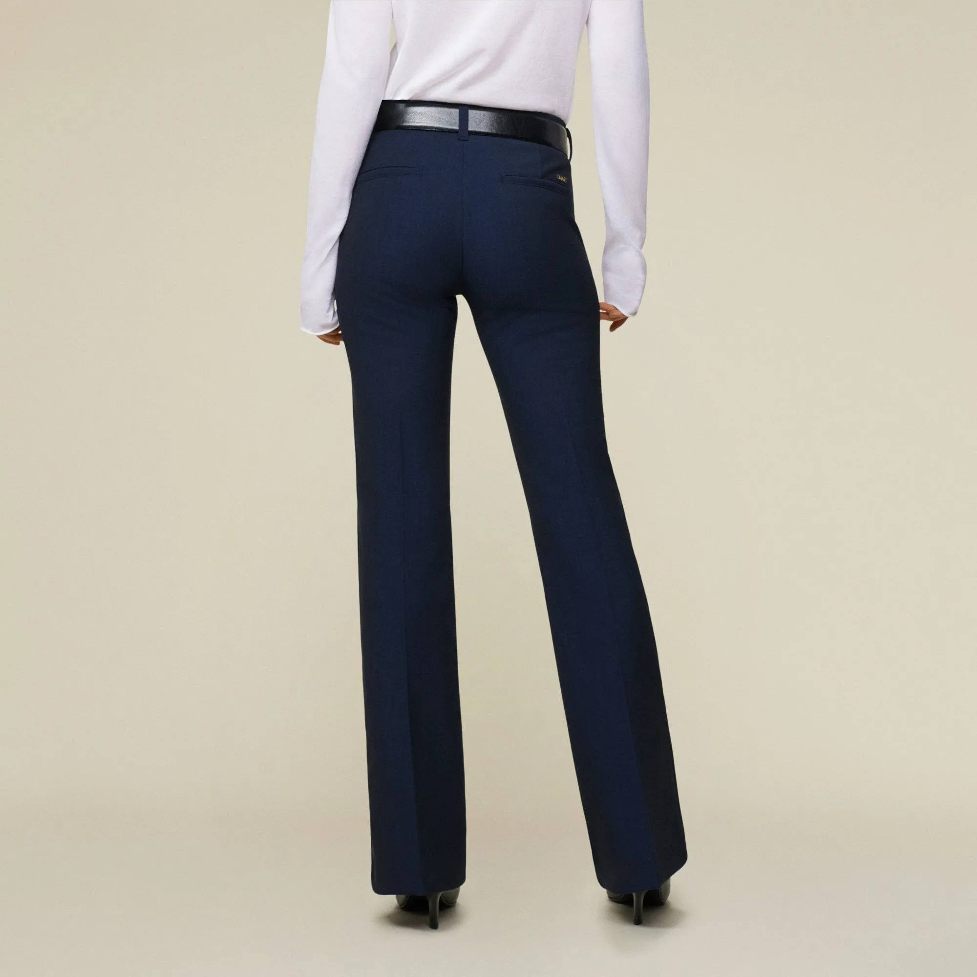 Silvia Suple Roble Wool - High Rise Flare