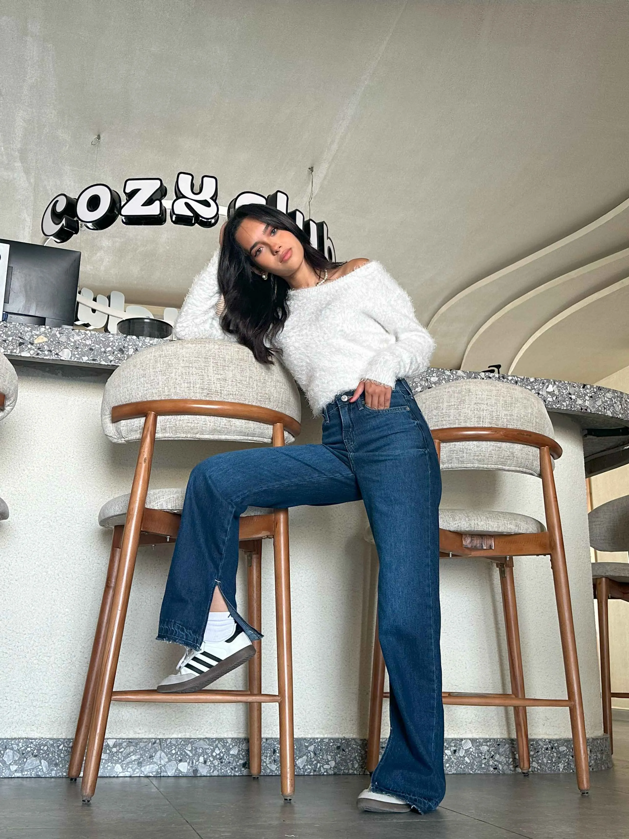 Straight Leg - Navy Blue Split Hem Jeans.