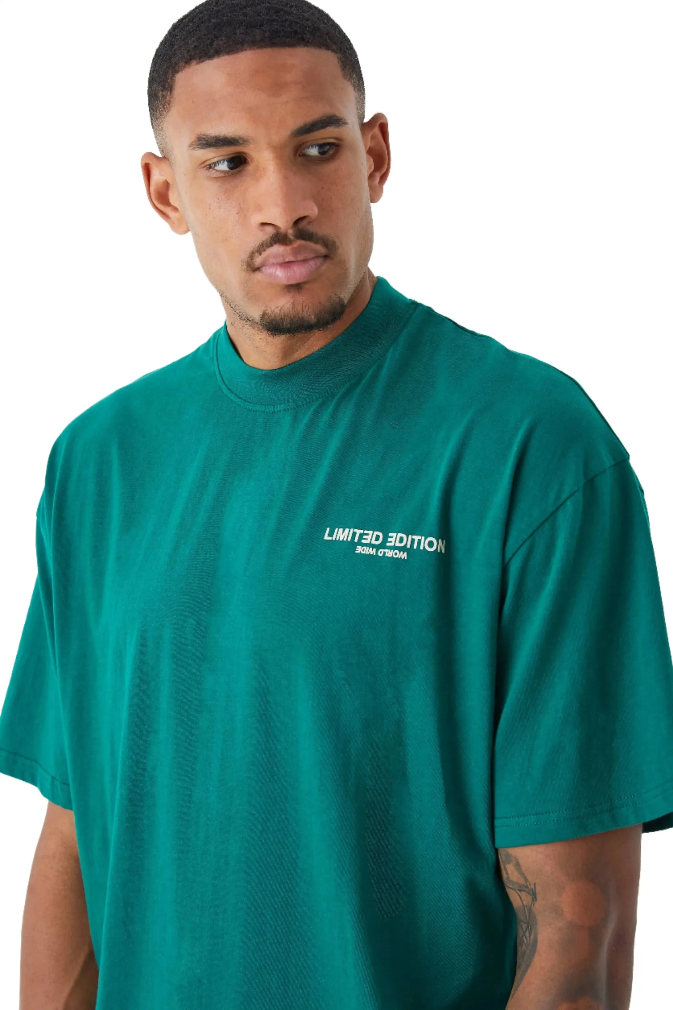 TALL OVERSIZED EXTENDED NECK LIMITED T-SHIRT