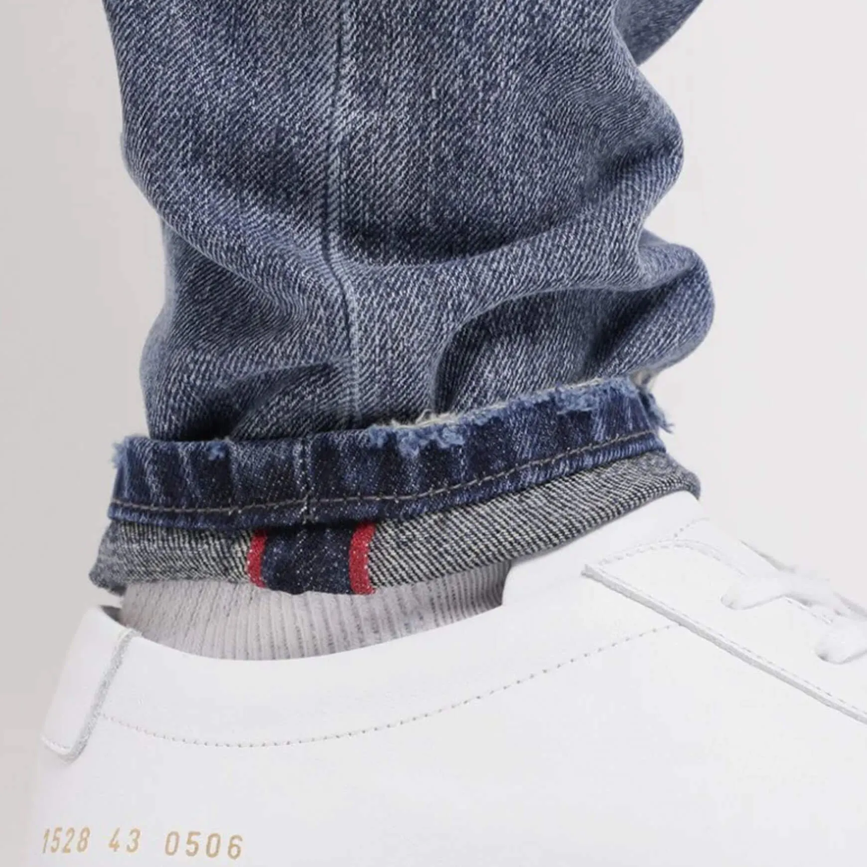 Tapered Selvedge Denim Blue Wash