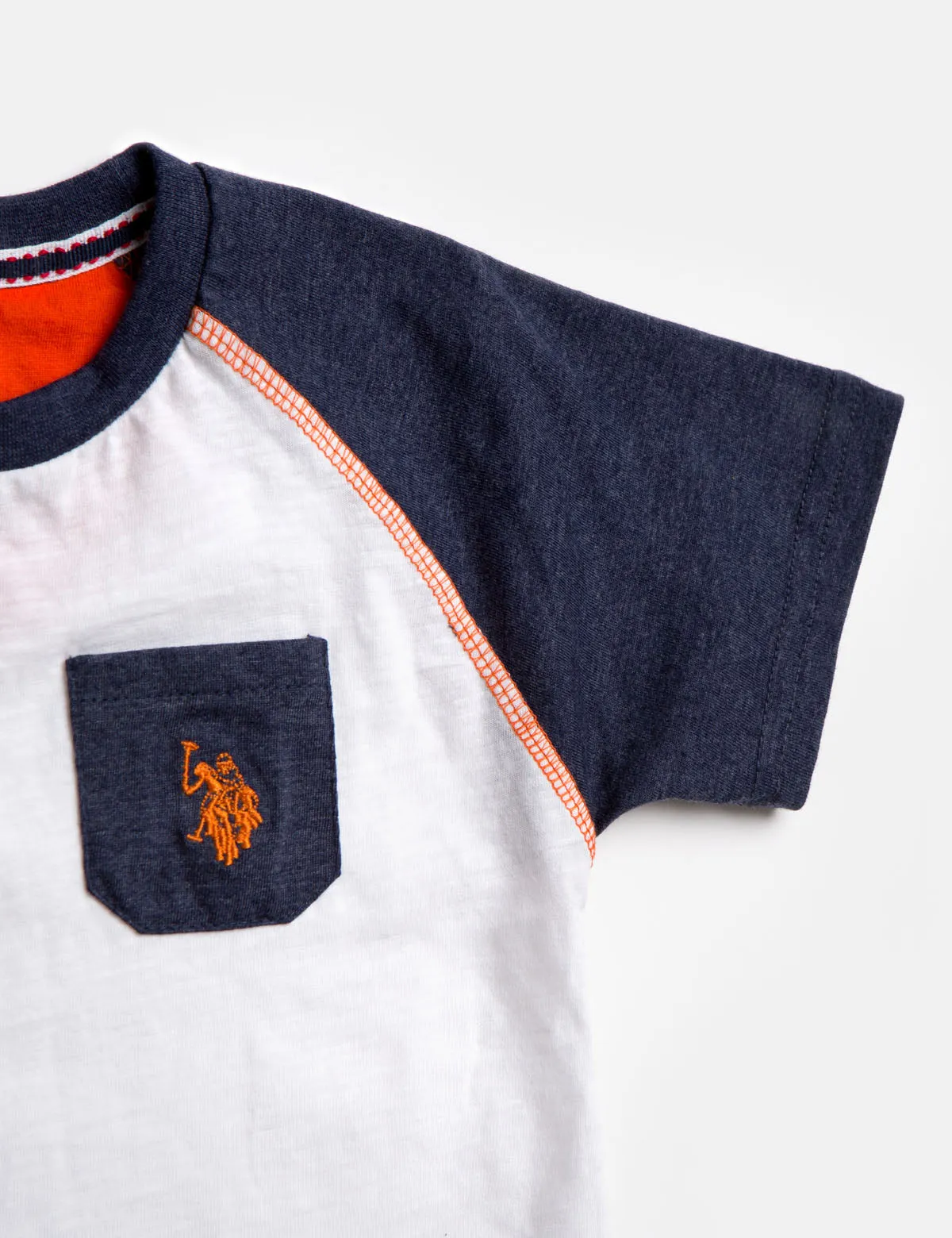 TODDLER BOYS 2 PIECE SET: TEE & SHORTS