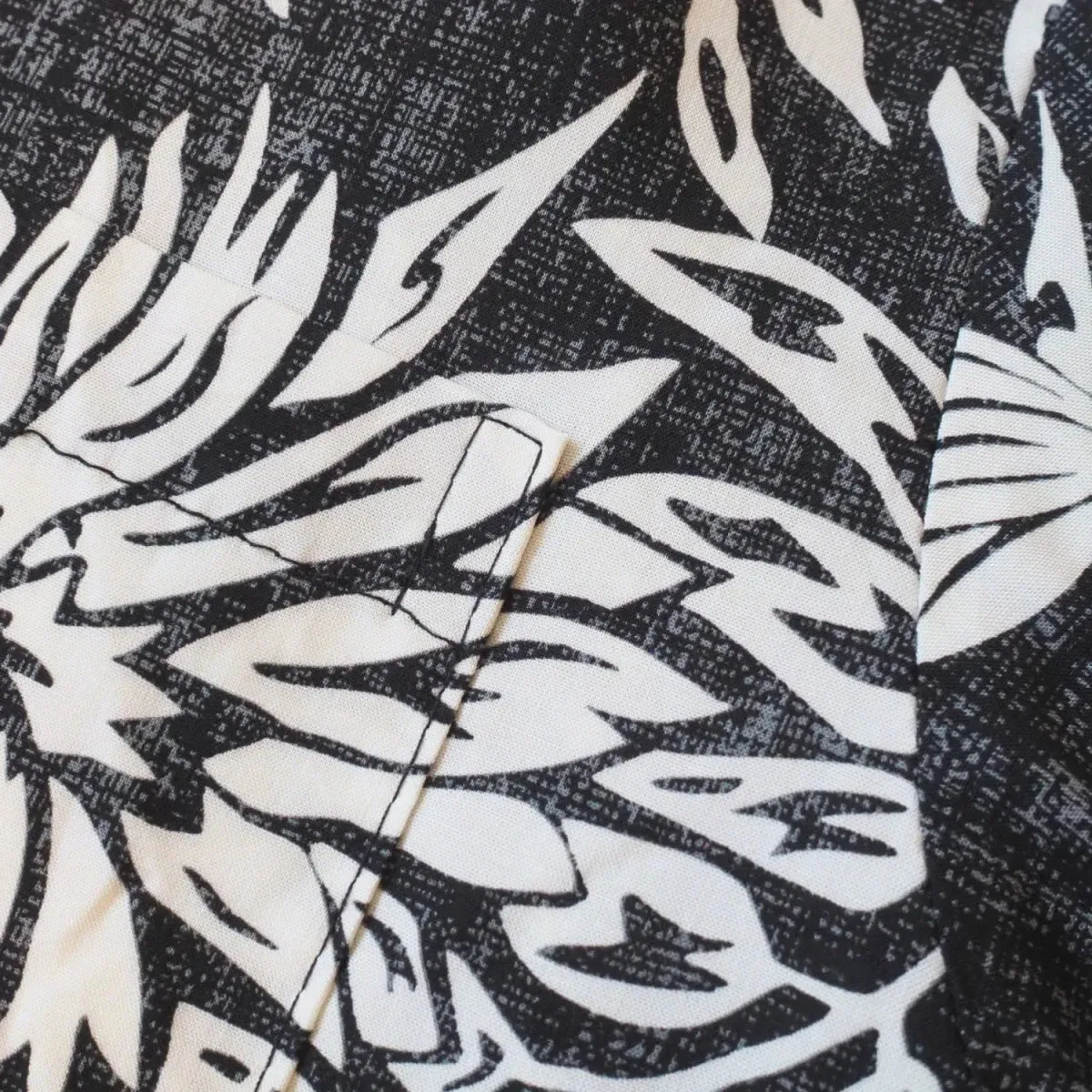 ukulele serenade black hawaiian rayon shirt