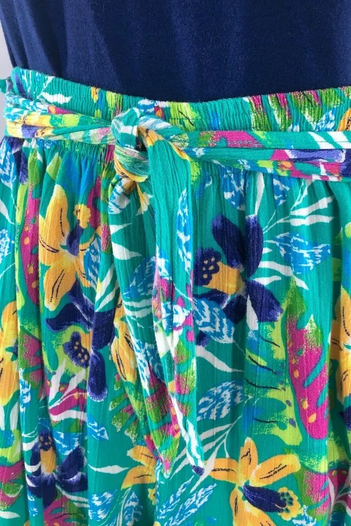 Vintage Jantzen Hawaiian Print Shorts