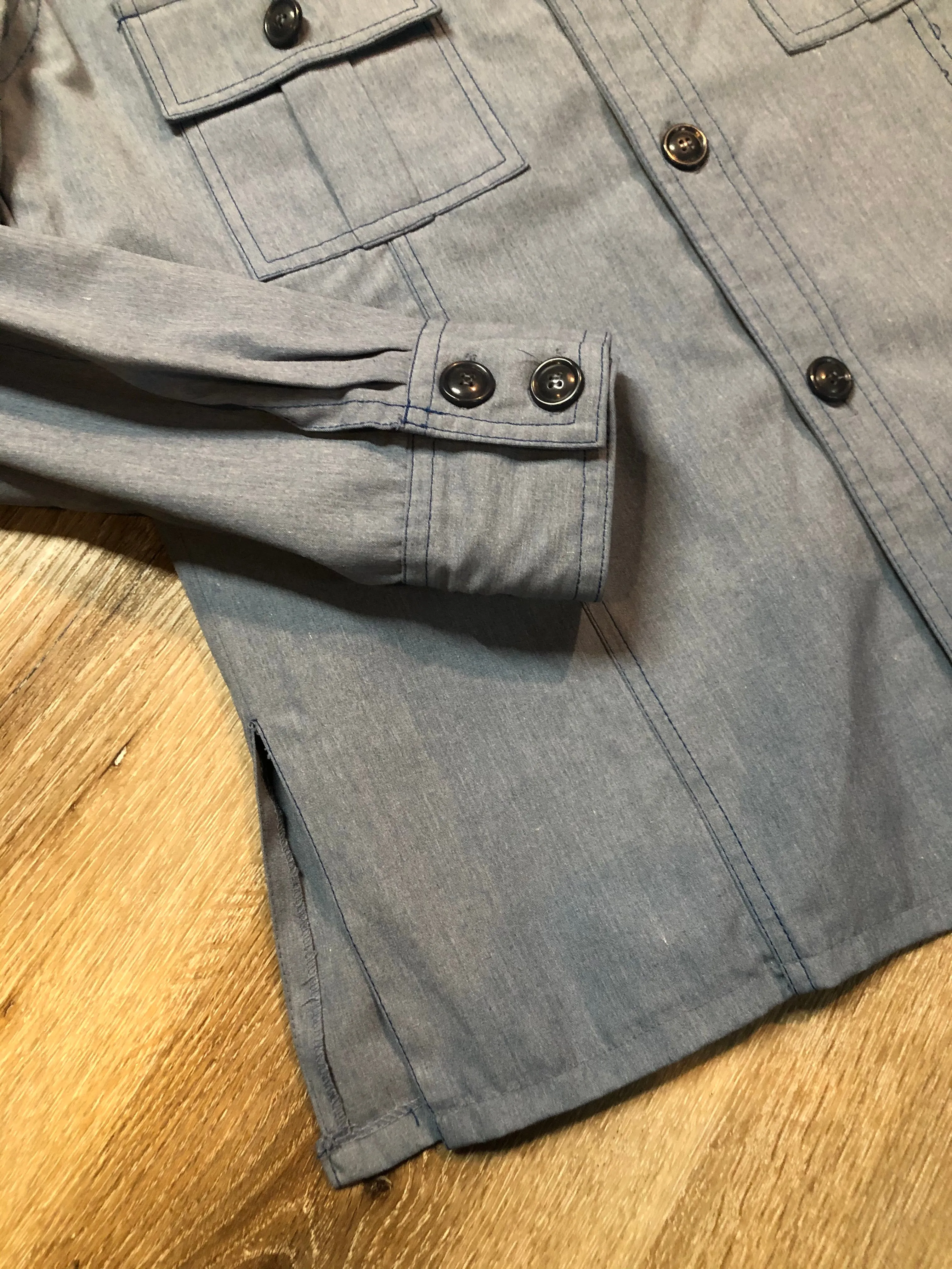 Vintage Sears Mens Store Safari chambray Blue Grey Shirt Poly Viscose Blend
