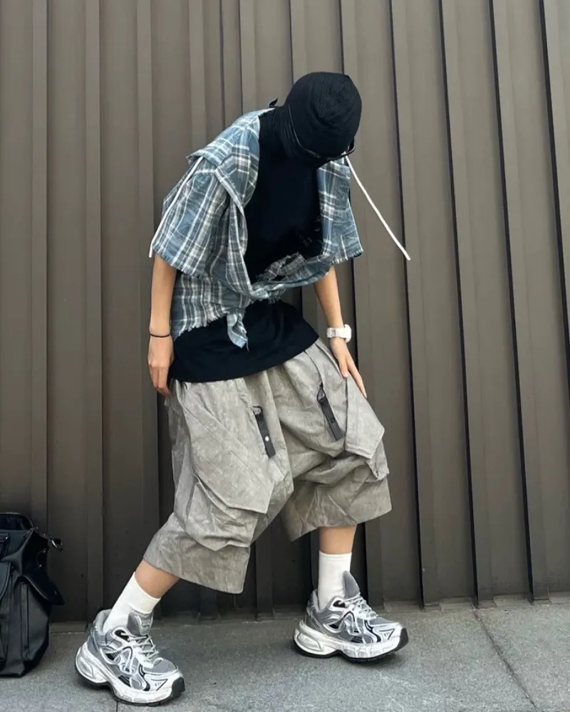 Wasteland Wear Functional Wide-Leg Cargo Shorts