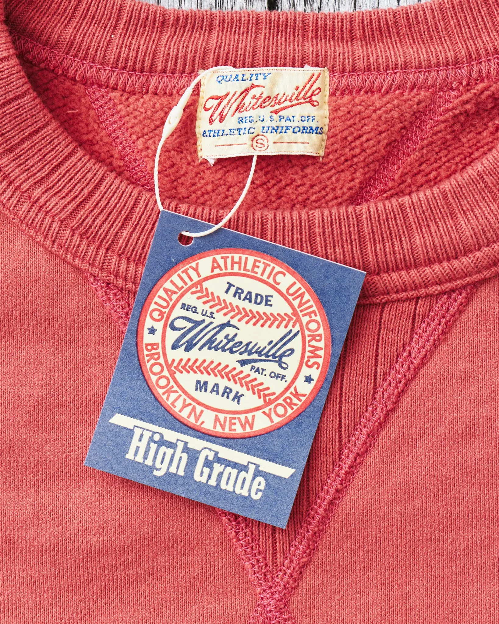 Whitesville Heavyweight Loop-Wheeled Sweatshirt Red WV67728