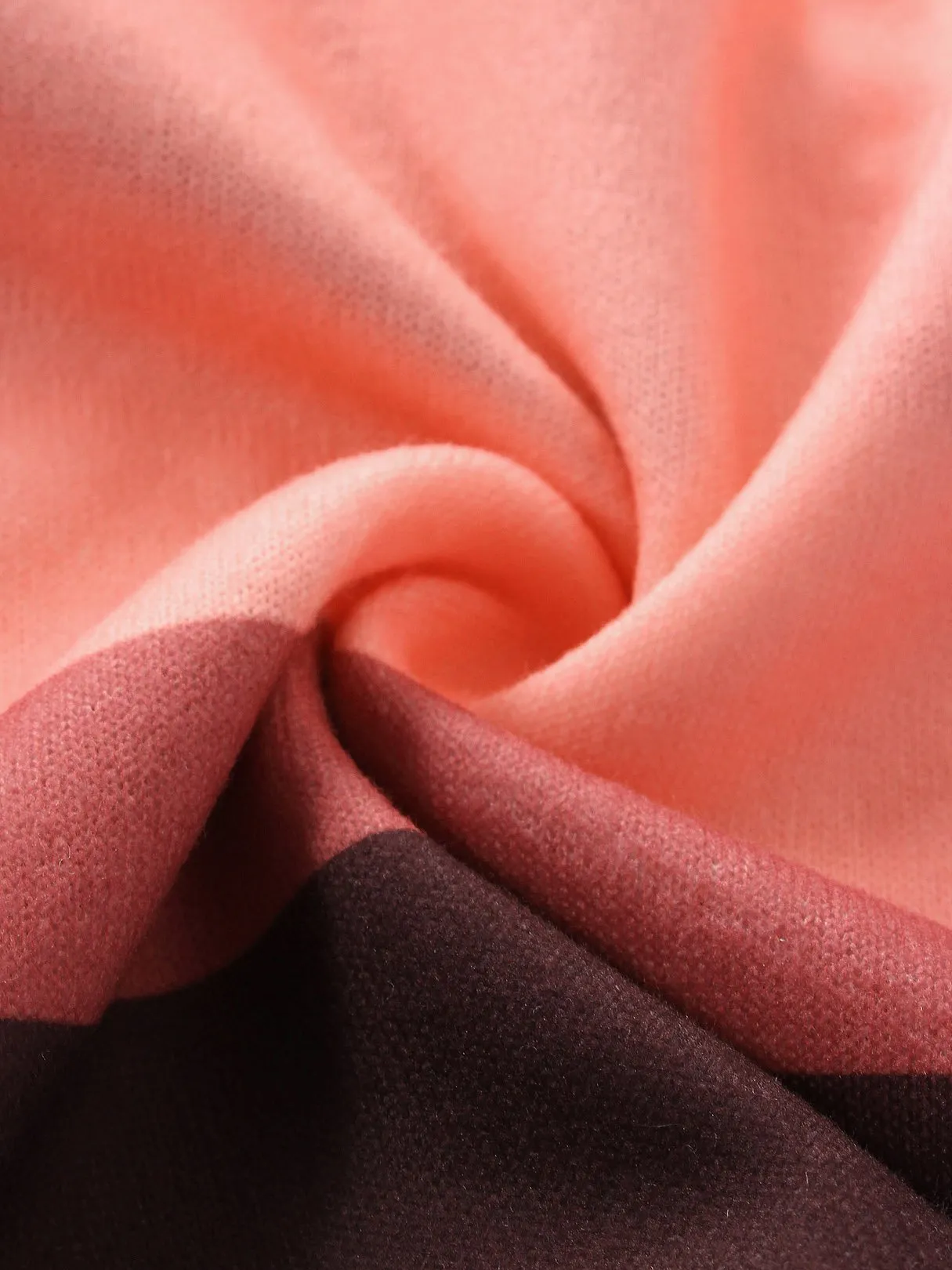 Wholesale Pink Round Neck Long Sleeve Stripe Sequins Embellished Curved Hem T-Shirts