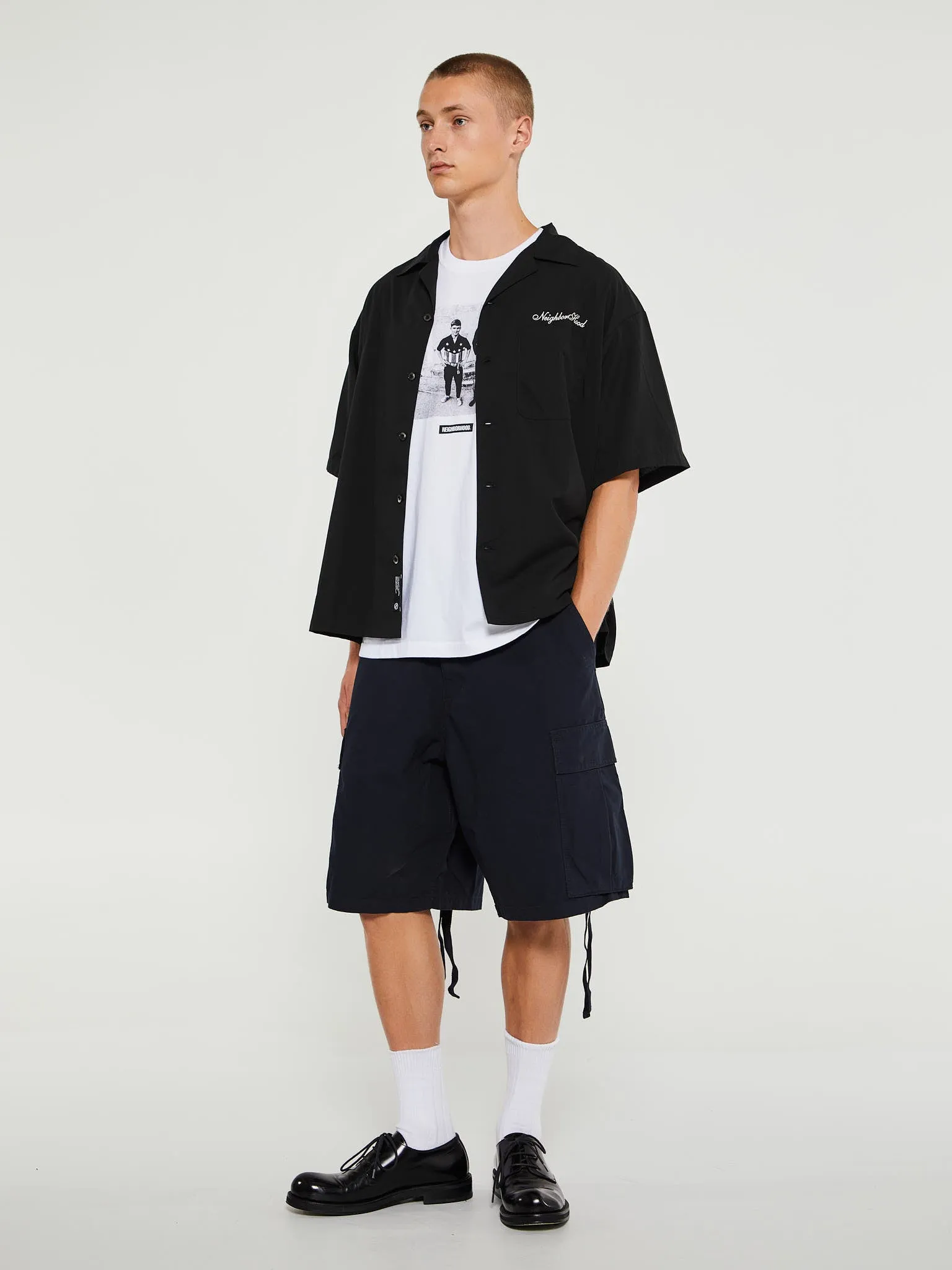 Wide Cargo Shorts in Navy