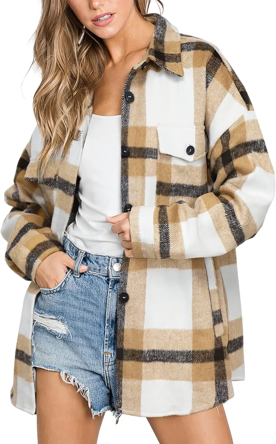 Women's Flannel Plaid Long Sleeve Button Down with pockets