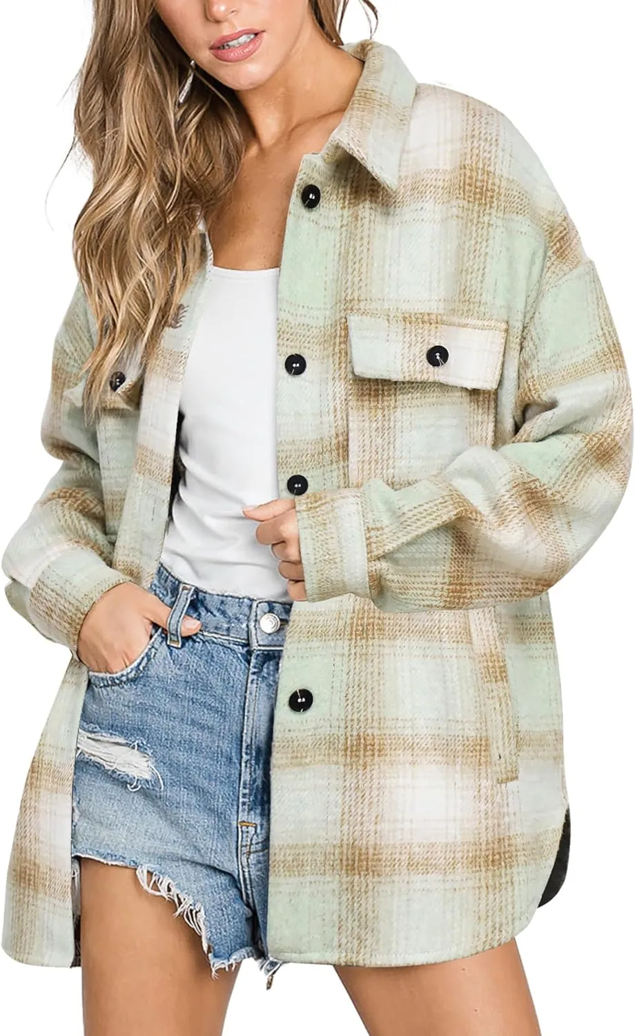 Women's Flannel Plaid Long Sleeve Button Down with pockets