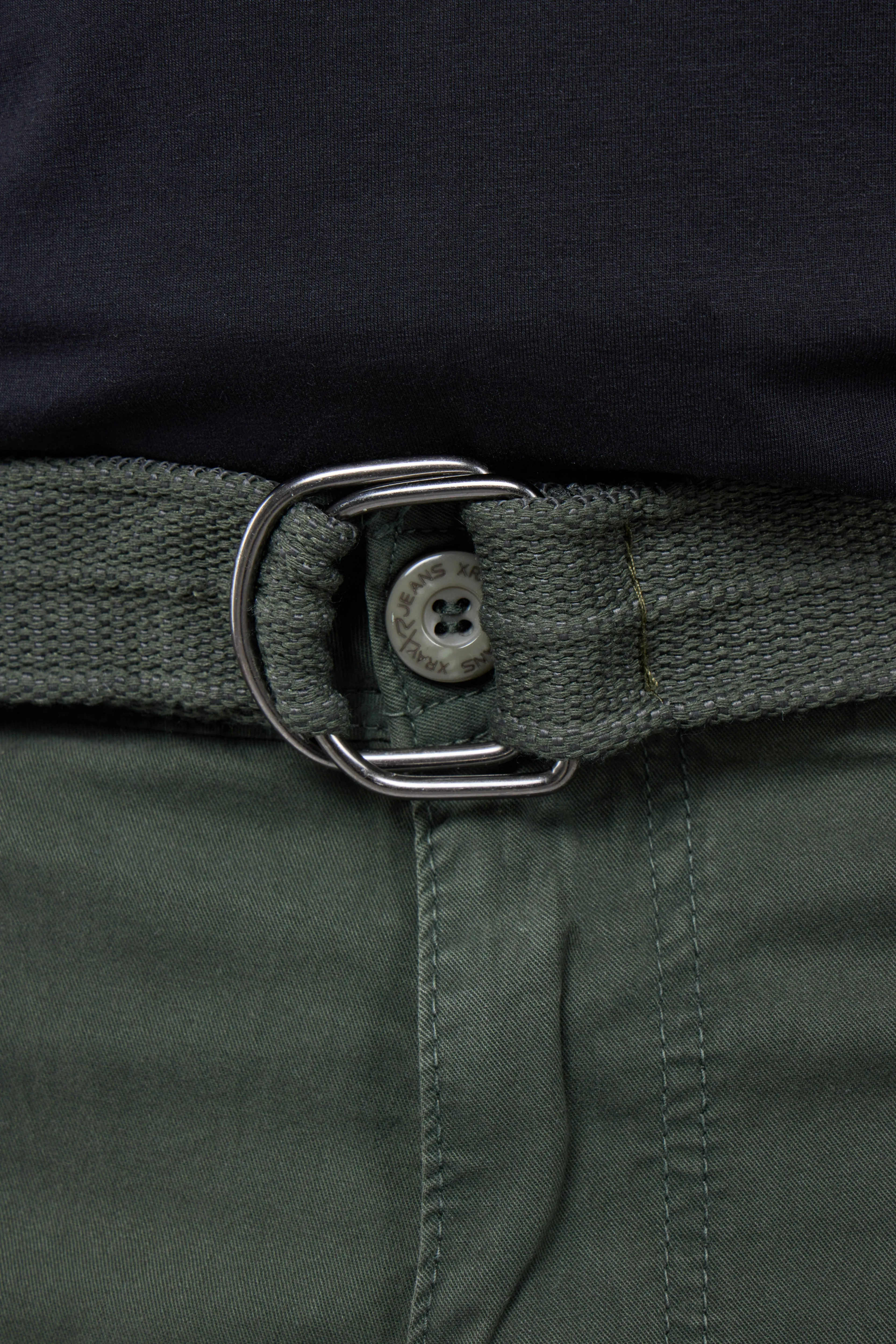 X RAY Men's Belted Twill Tape 12.5" Inseam Knee Length Cargo Shorts