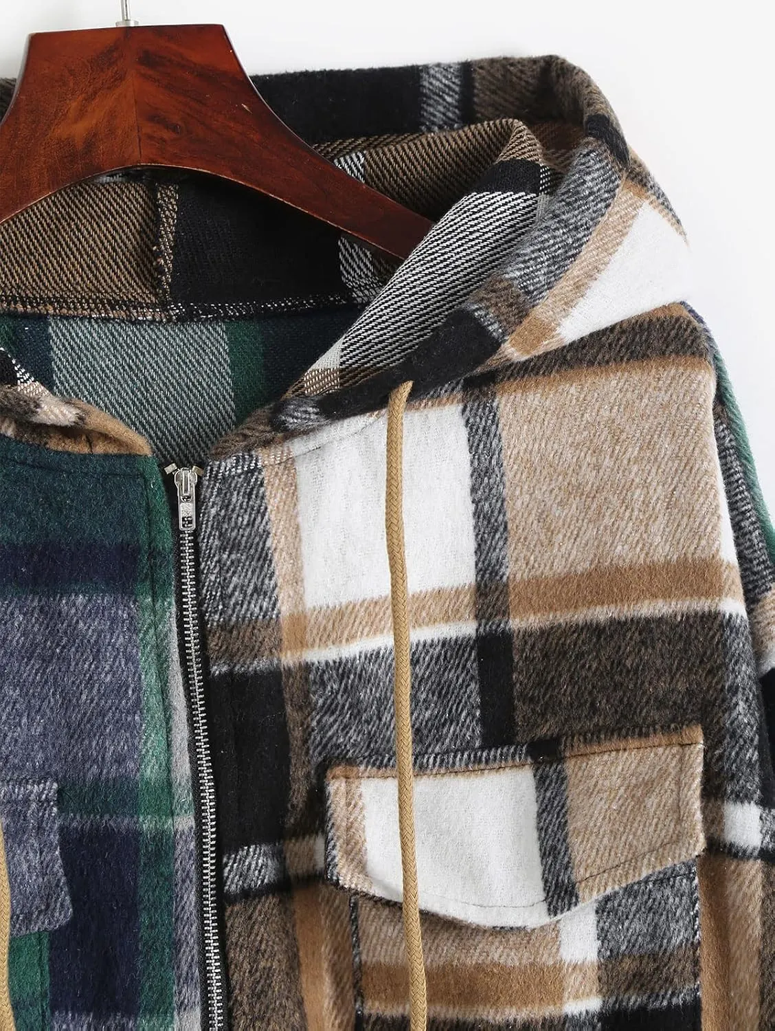 ZAFUL Women's Zip Up Hoodie Plaid Flannel Flap Pocket Casual Cropped Hooded Jacket Tops