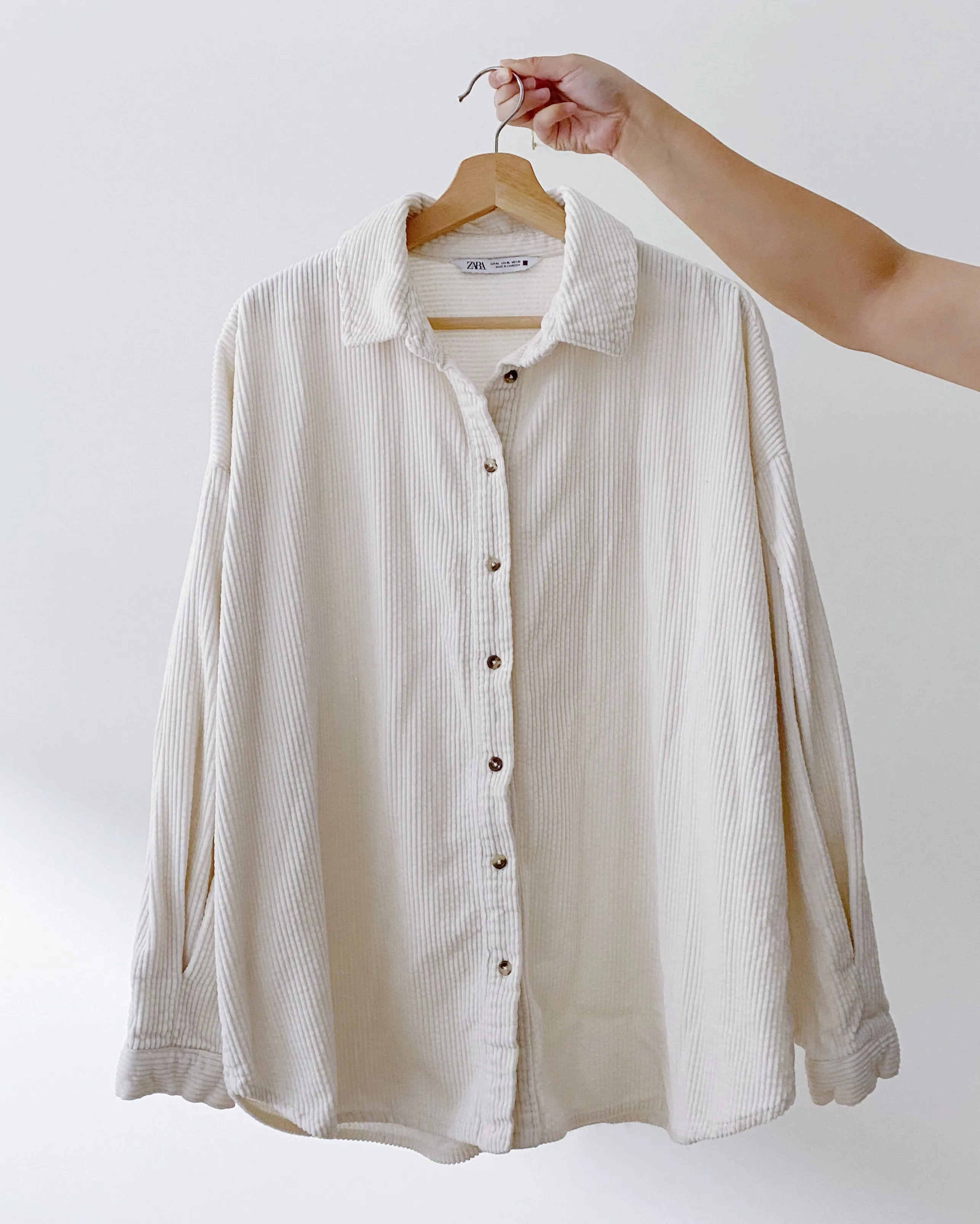 Zara Cream Corduroy Button Up (XL)