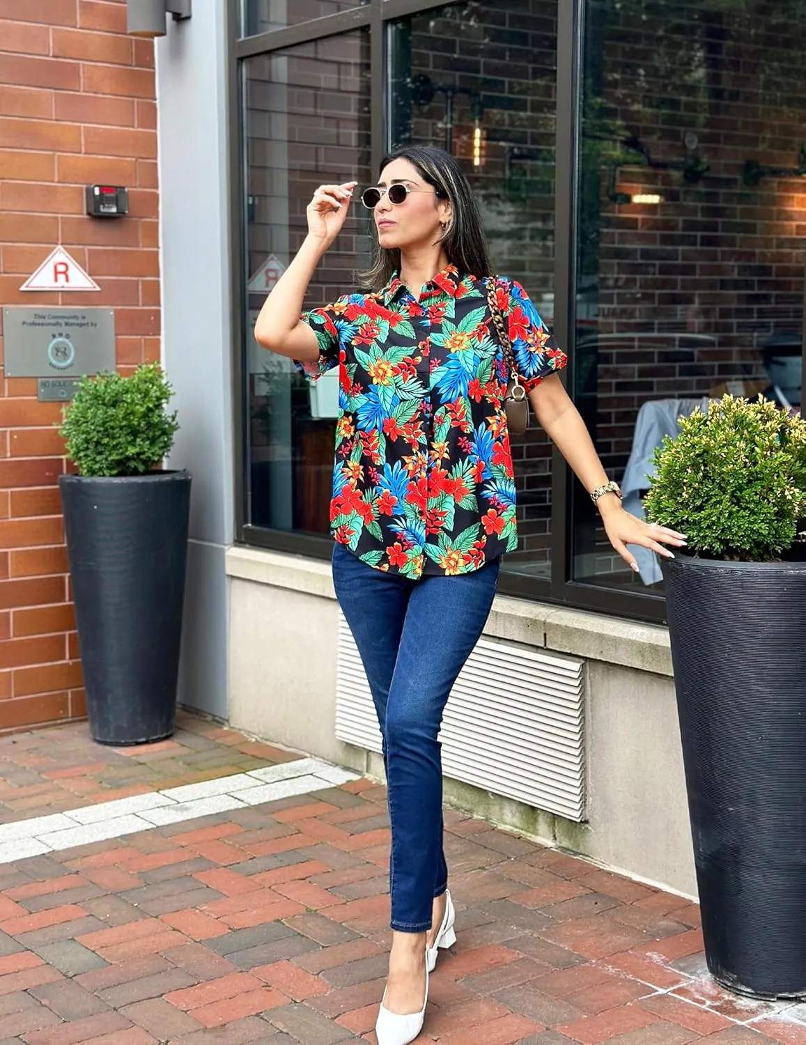 Zeagoo Womens Hawaiian Button Down Shirts Casual Floral Tropical Shirt