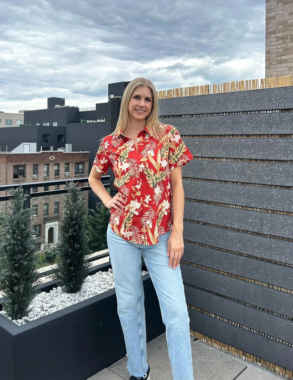 Zeagoo Womens Hawaiian Button Down Shirts Casual Floral Tropical Shirt